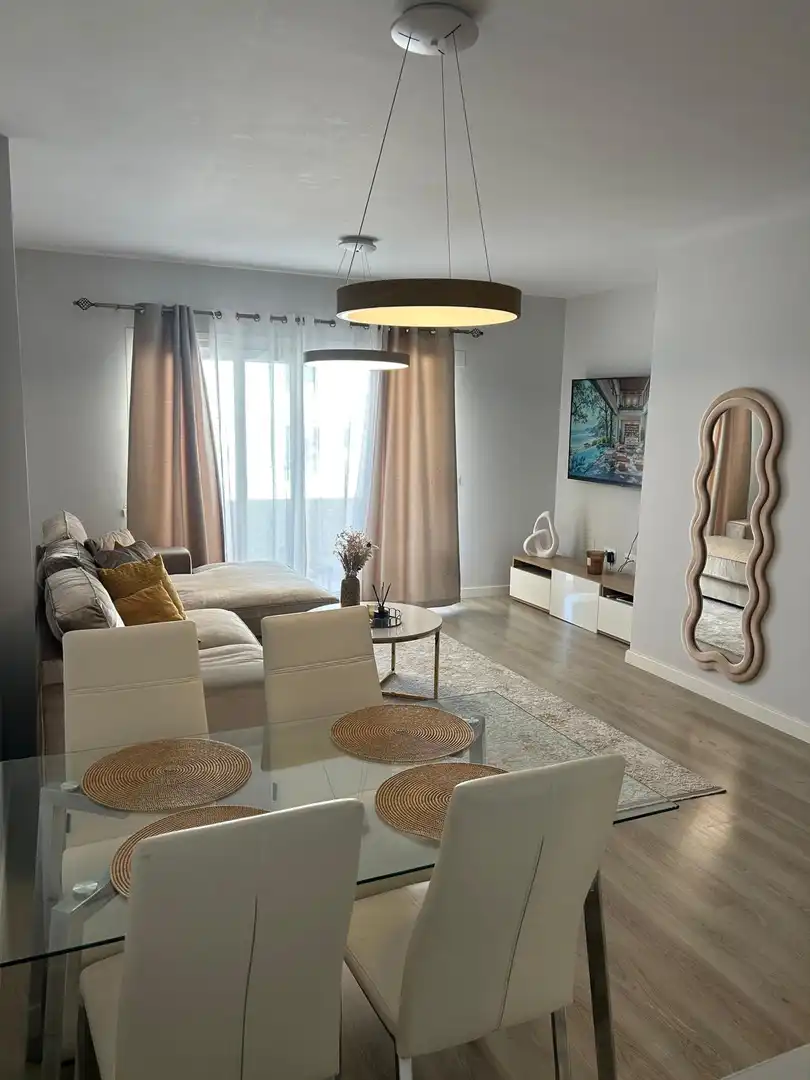 Living room of Apartments for rent in Nueva Andalucía