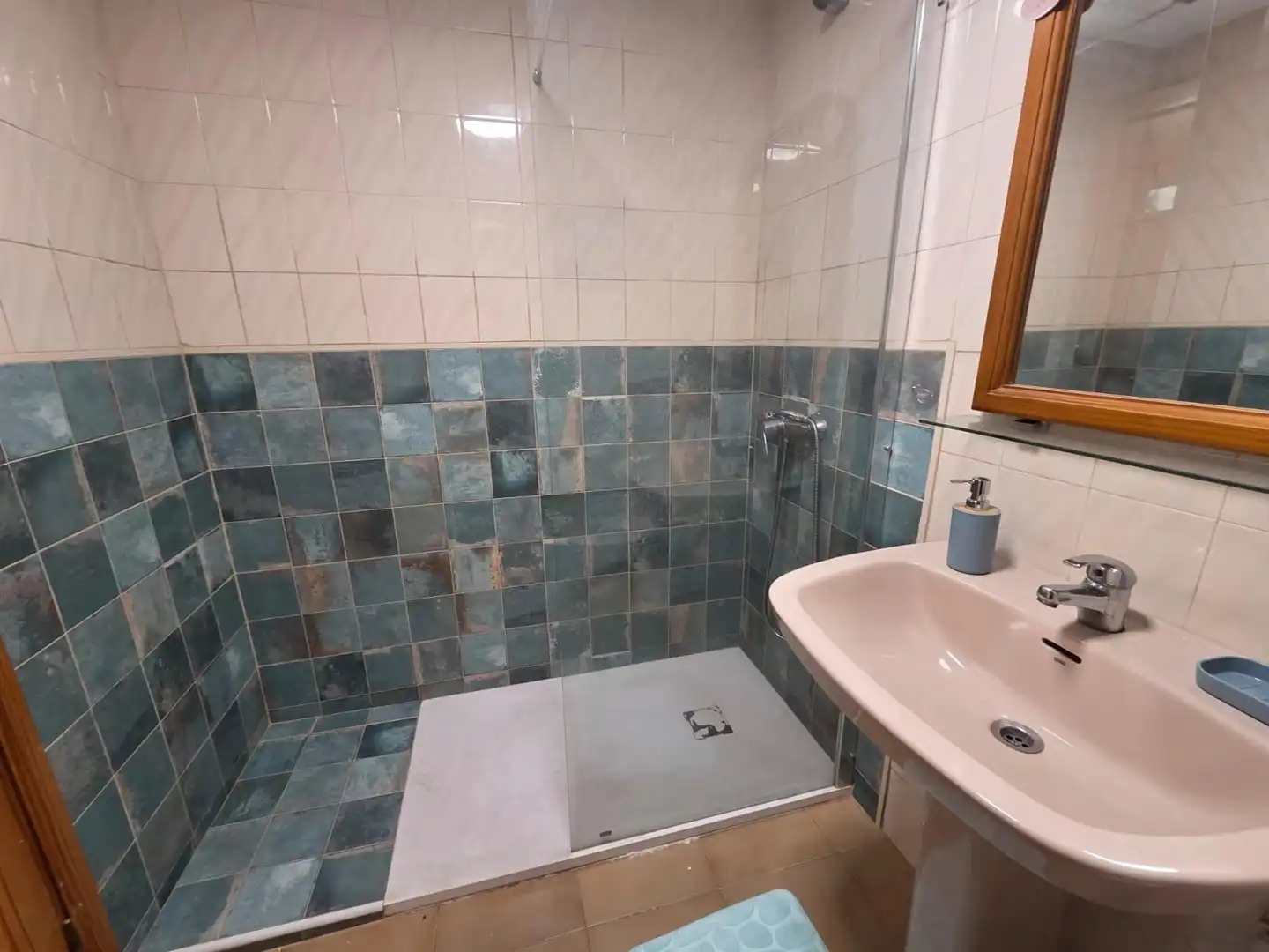 Baño de Apartamento en venta en Tías con Terraza y Piscina comunitaria