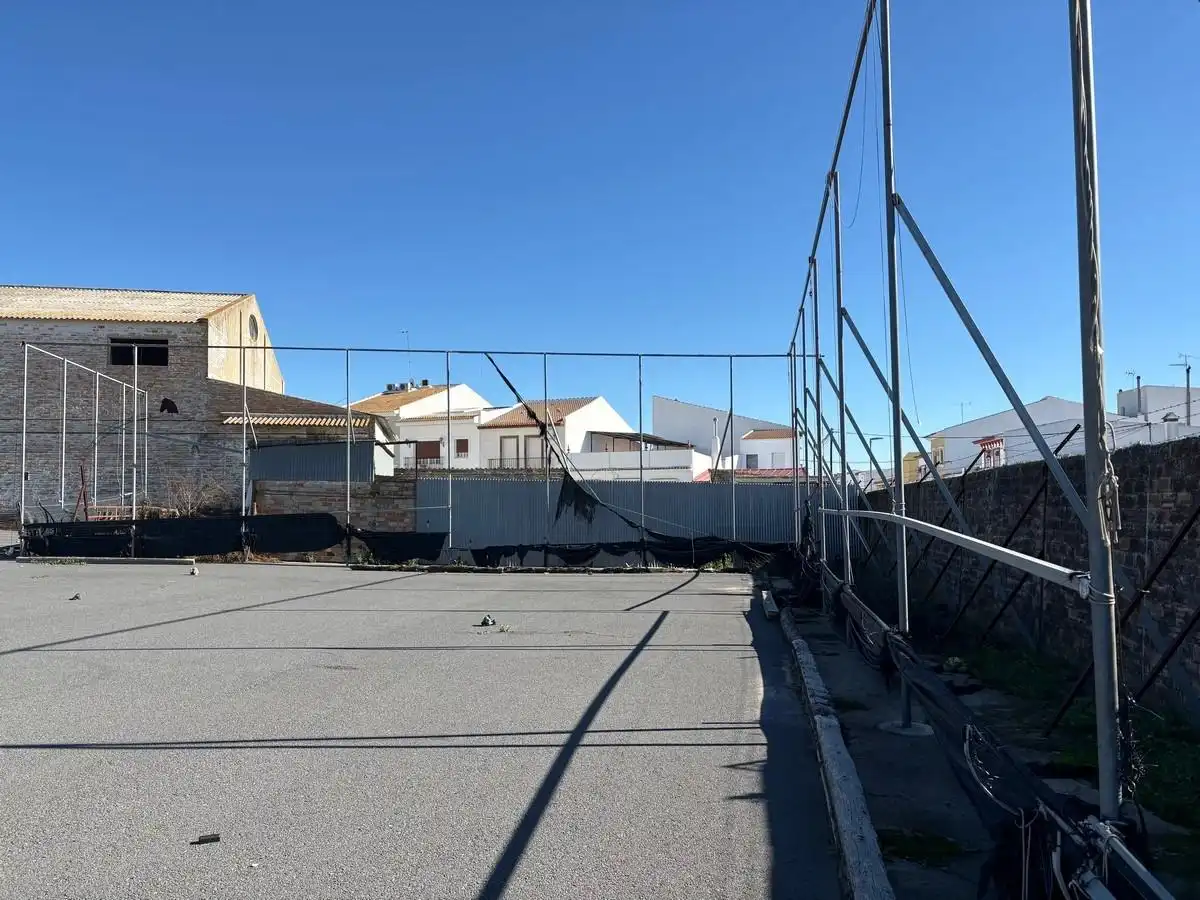 Industrial building for sale in Bollullos Par del Condado, imagen 5