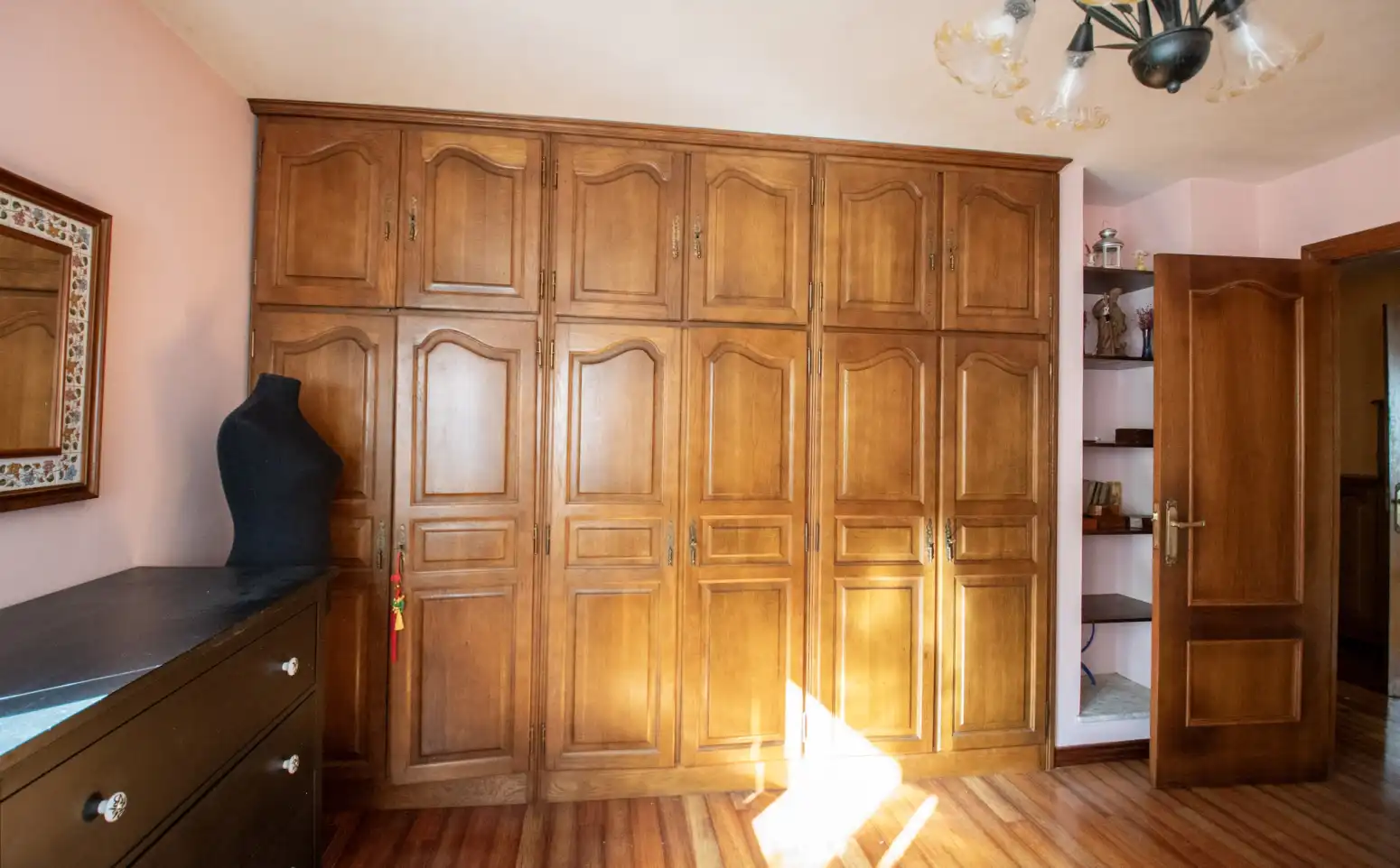 Habitación de Casa o chalet en venta en Villaviciosa con Calefacción, Terraza y Trastero