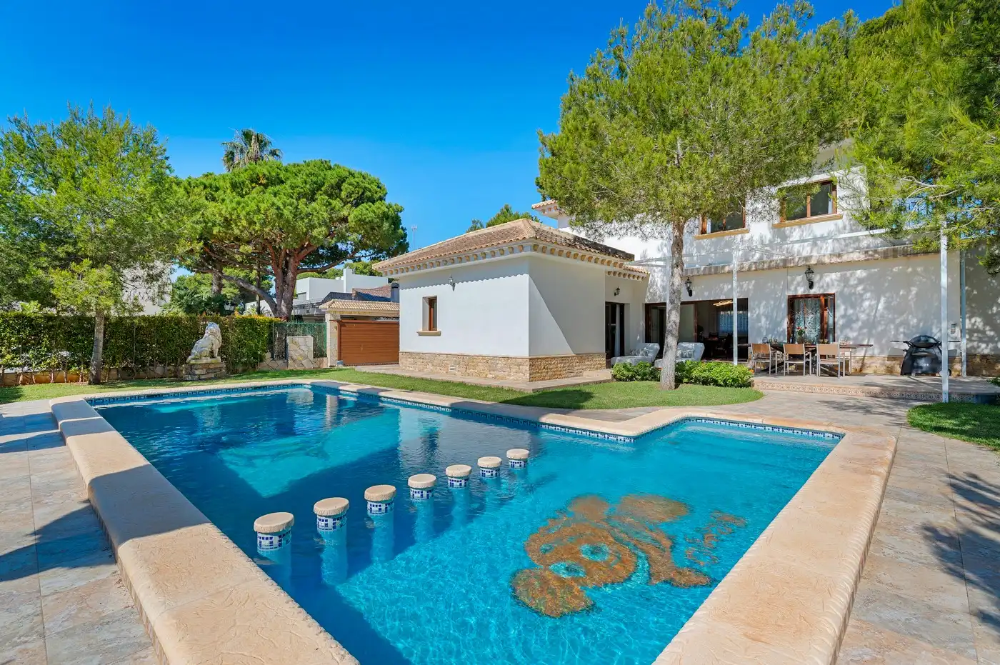 Jardí de Finca rústica en venda en Orihuela amb Aire condicionat, Jardí privat i Terrassa