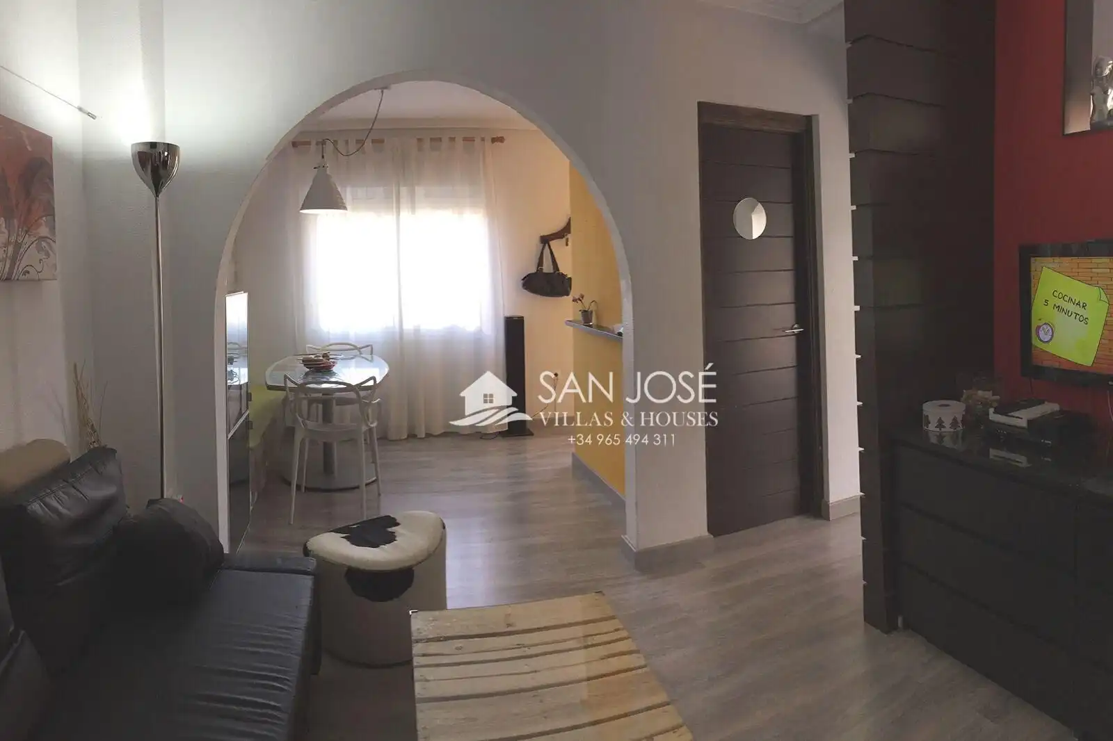 Sala d'estar de Casa adosada en venda en Monforte del Cid amb Aire condicionat, Calefacció i Jardí privat