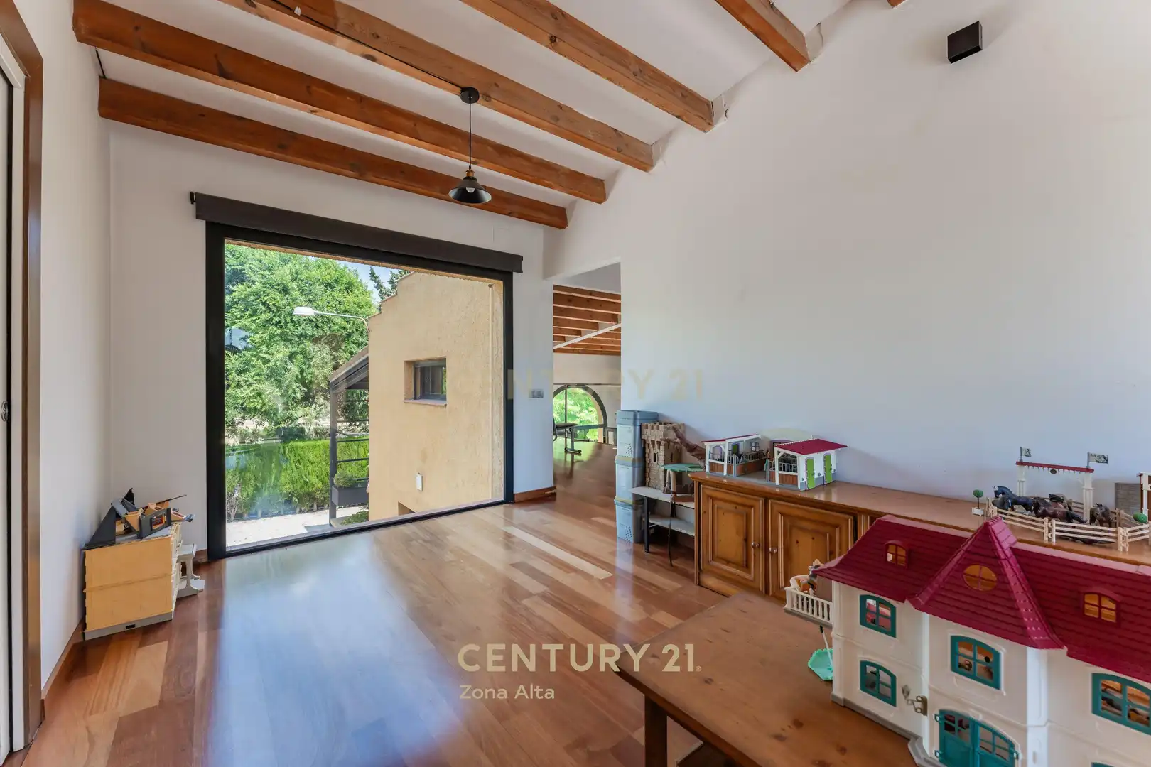 Vista exterior de Casa o xalet en venda en Castellví de la Marca amb Piscina