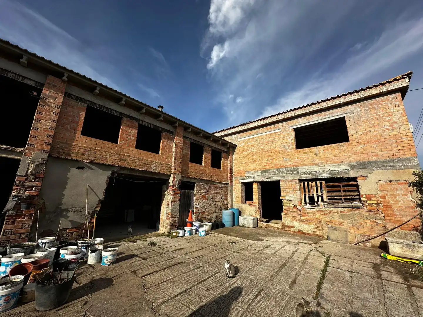 Vista exterior de Finca rústica en venda en Lleida amb Jardí privat, Terrassa i Traster