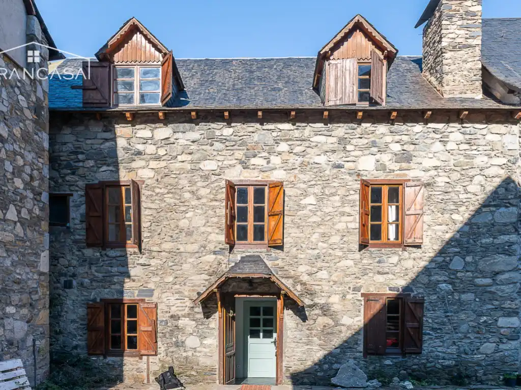 Vista exterior de Casa o chalet en venta en Vielha e Mijaran