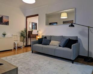 Sala d'estar de Pis de lloguer en Donostia - San Sebastián  amb Calefacció, Terrassa i Moblat