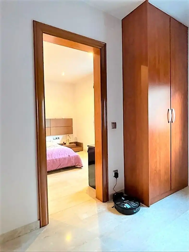 Habitación de Casa o chalet en venta en Sant Boi de Llobregat con Aire acondicionado, Terraza y Trastero