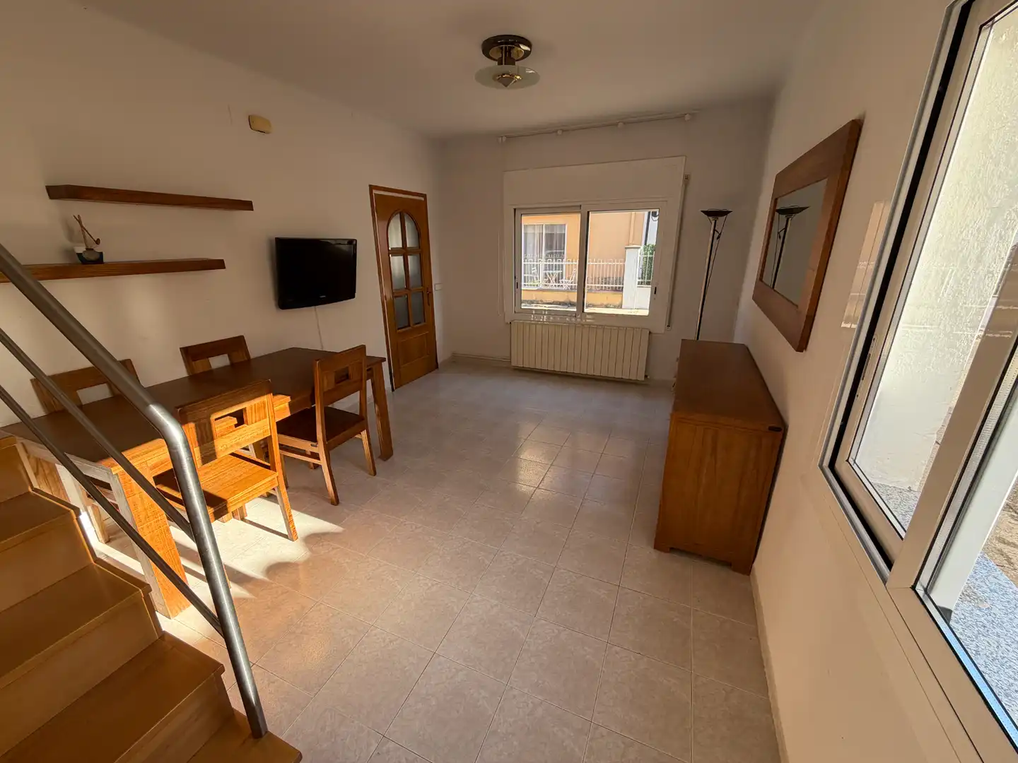 Living room of Detached homes for sale in Olot  with Terrace and Balcony
