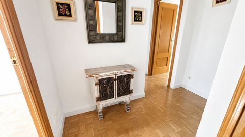 Foto 3 de Piso en venta en Calle de la Virgen del Coro, Concepción, Madrid Capital