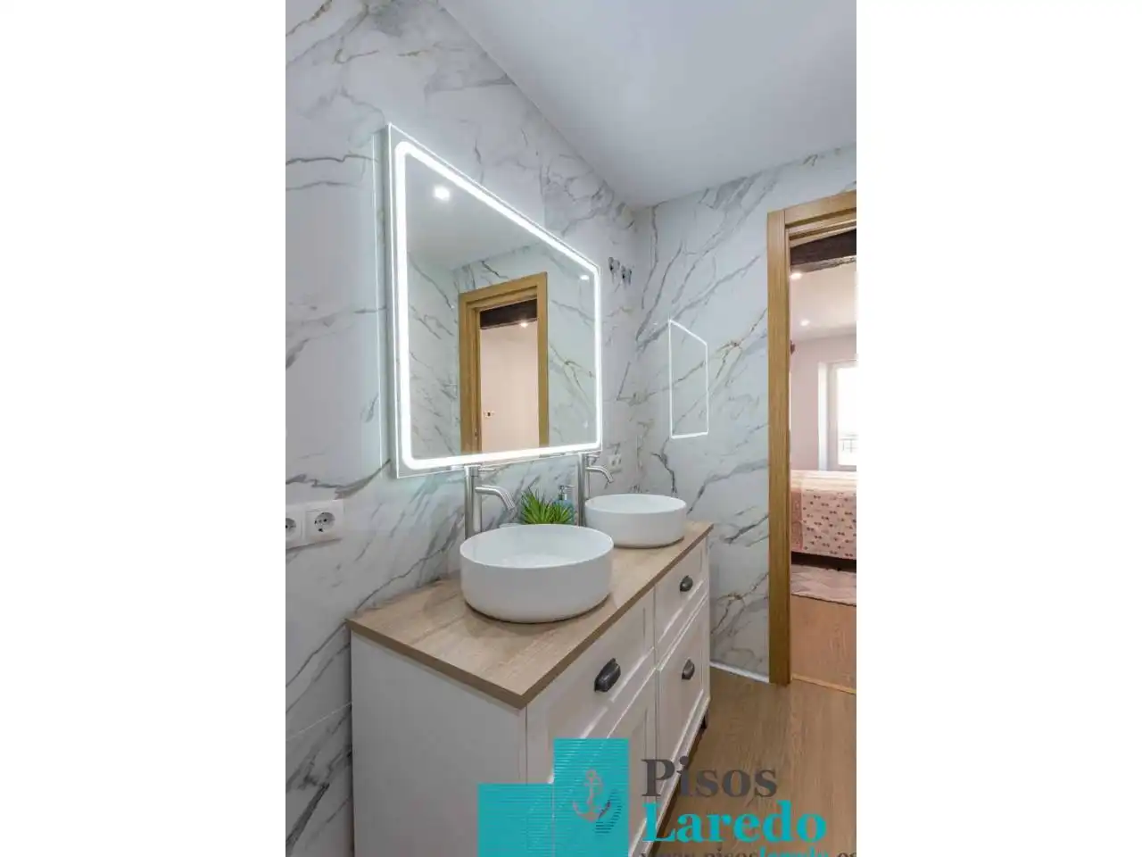 Piso en venta en Calle Santa María, 18, Centro