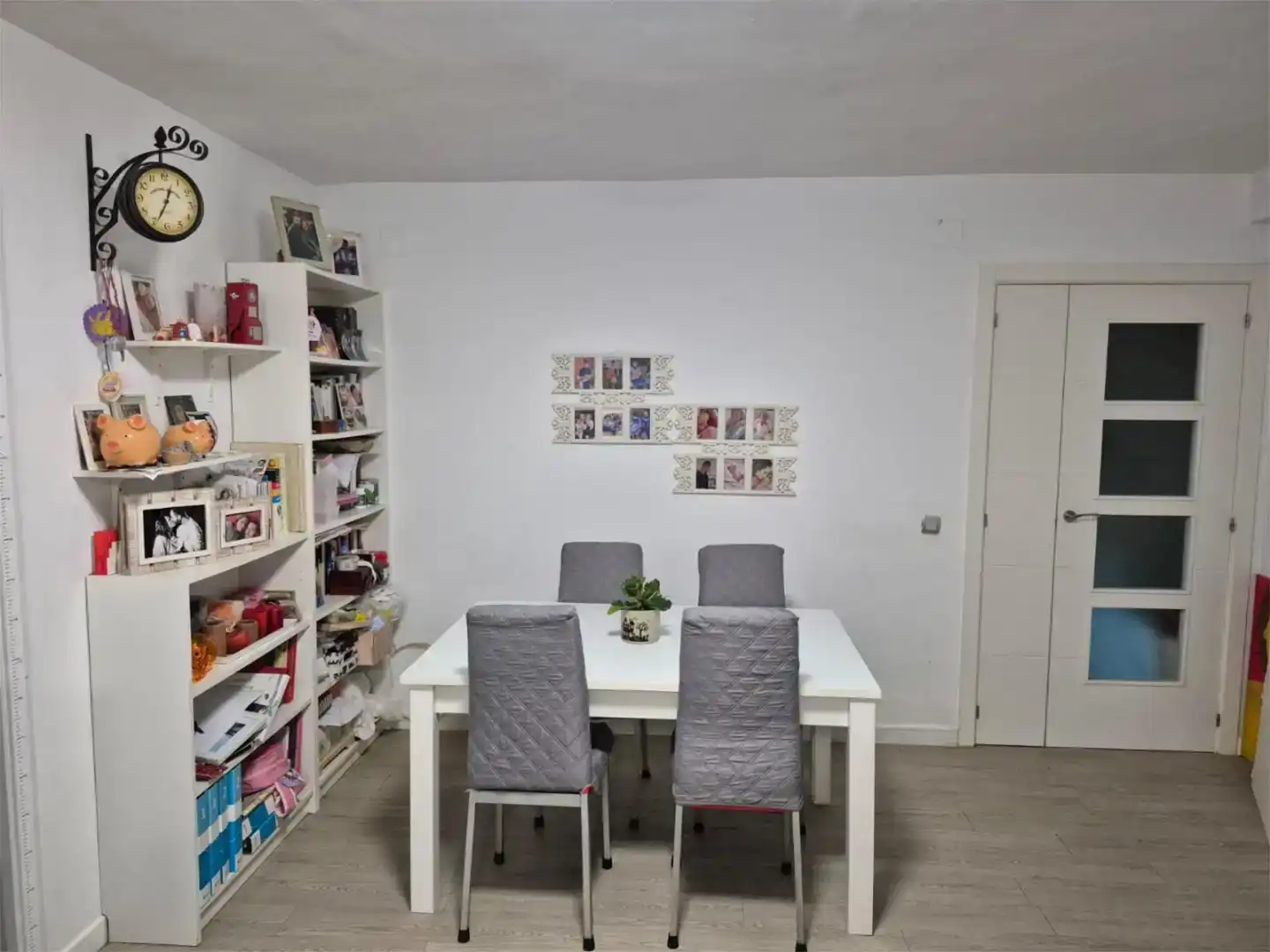 Comedor de Piso en venta en Ceuta con Aire acondicionado y Amueblado
