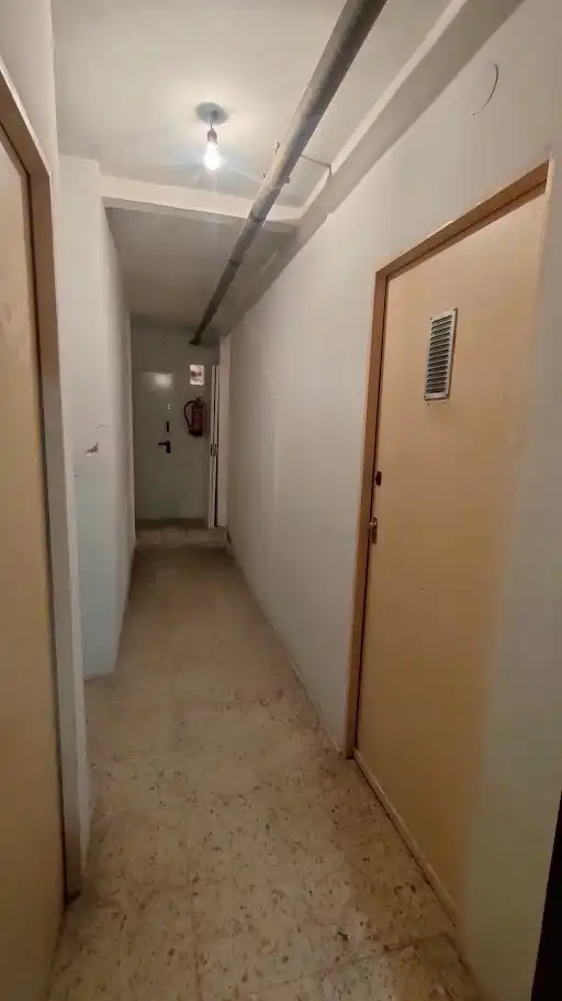 Wohnung zum Verkauf in Coslada mit Klimaanlage, Heizung und Parkett
