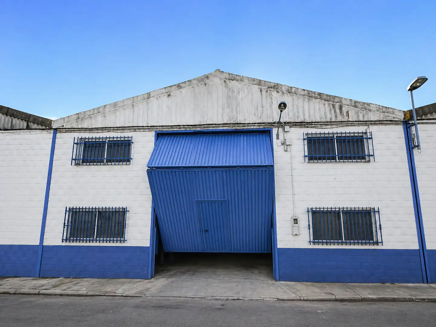 Nau industrial en venda a Norte