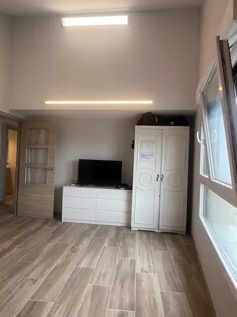 Wohnzimmer von Dachboden zur Miete in Santander mit Heizung, Privatgarten und Abstellraum