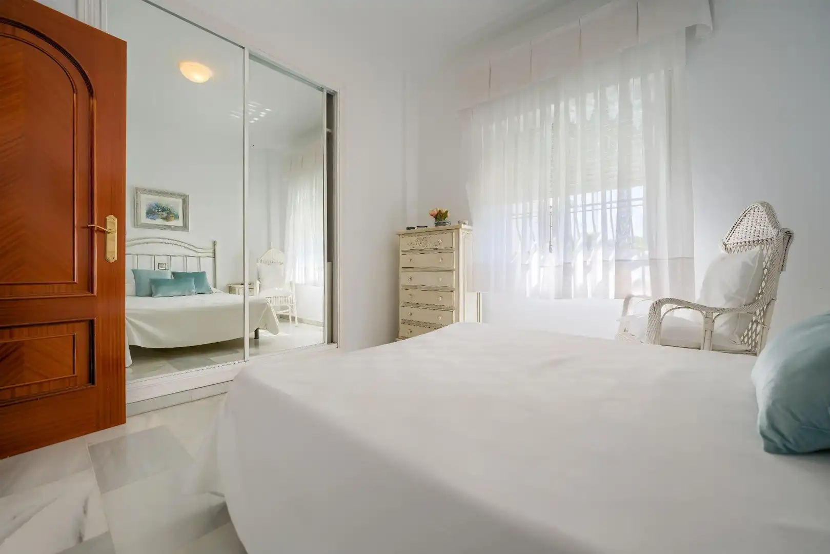 Bedroom of Houses for sale in Tomares  with Air Conditioner, Heating and Private garden