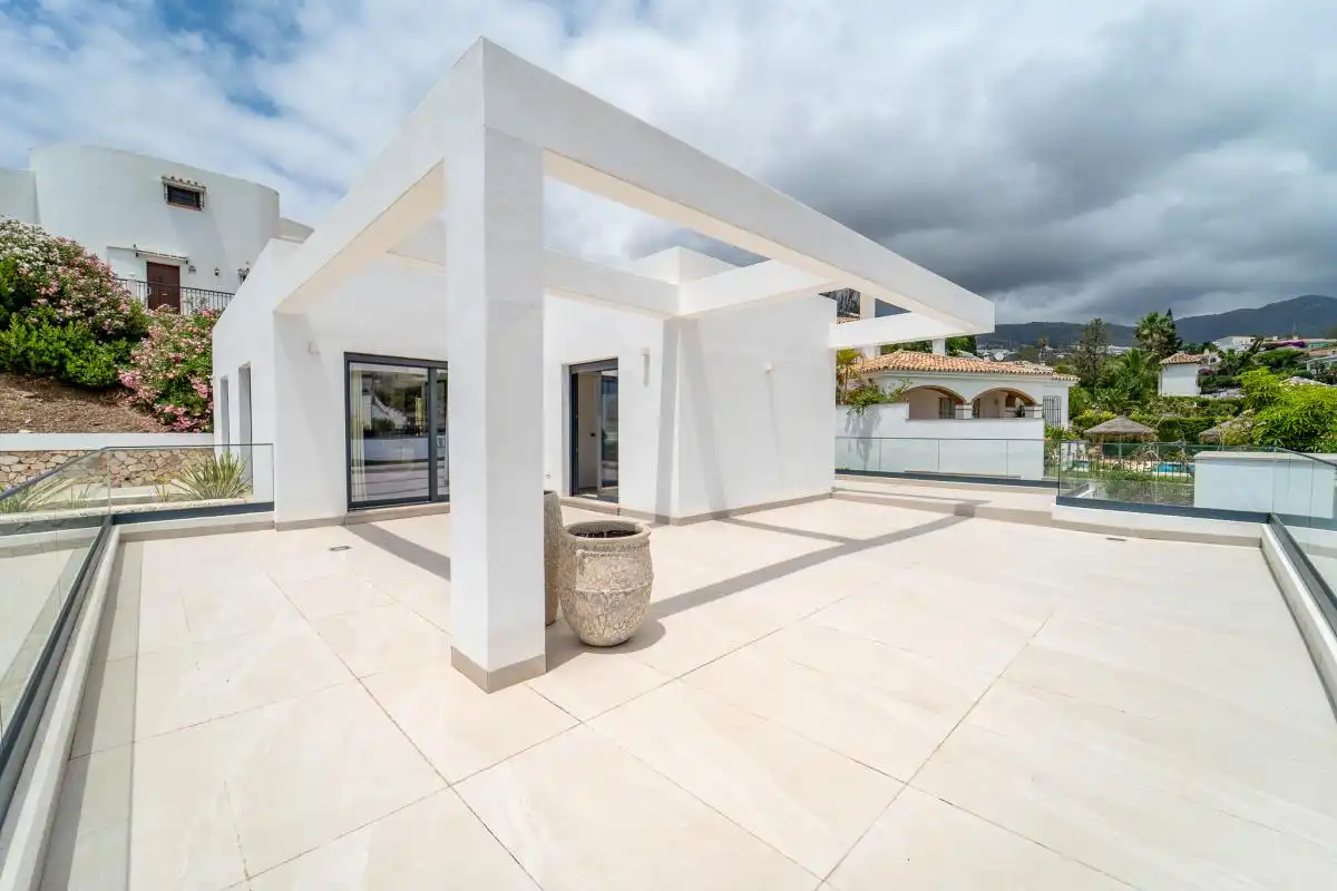 Terrassa de Casa o xalet en venda en Benalmádena amb Aire condicionat, Calefacció i Jardí privat