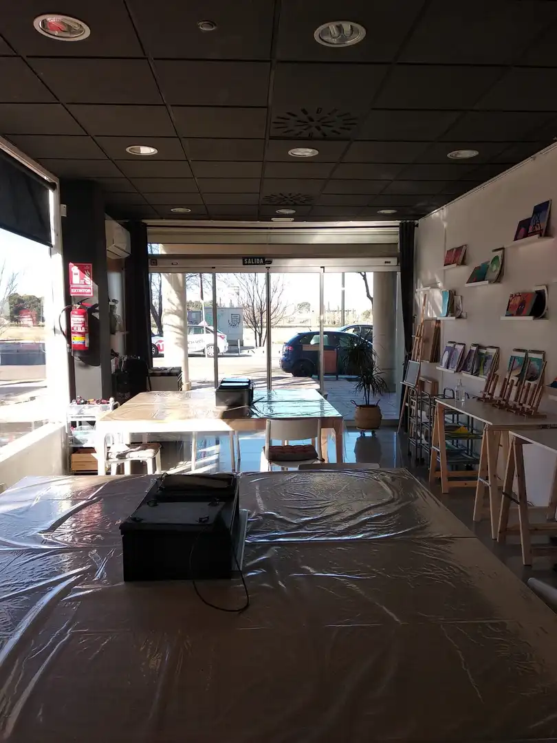 Local en venta en Zaragoza con Aire acondicionado