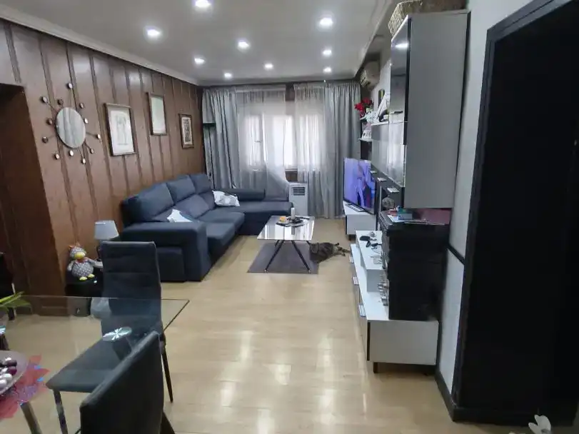 Sala d'estar de Pis en venda en  Madrid Capital amb Aire condicionat
