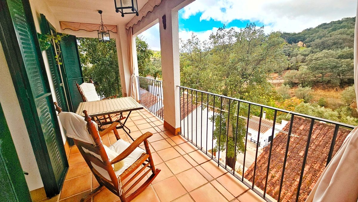 Terrassa de Casa o xalet en venda en Aracena amb Jardí privat, Terrassa i Traster