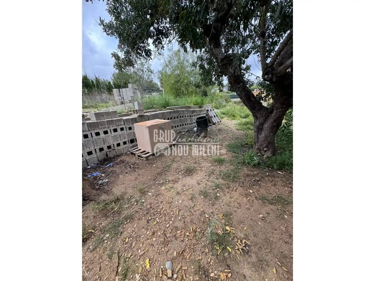 Finca rústica en venda en Montserrat amb Jardí privat