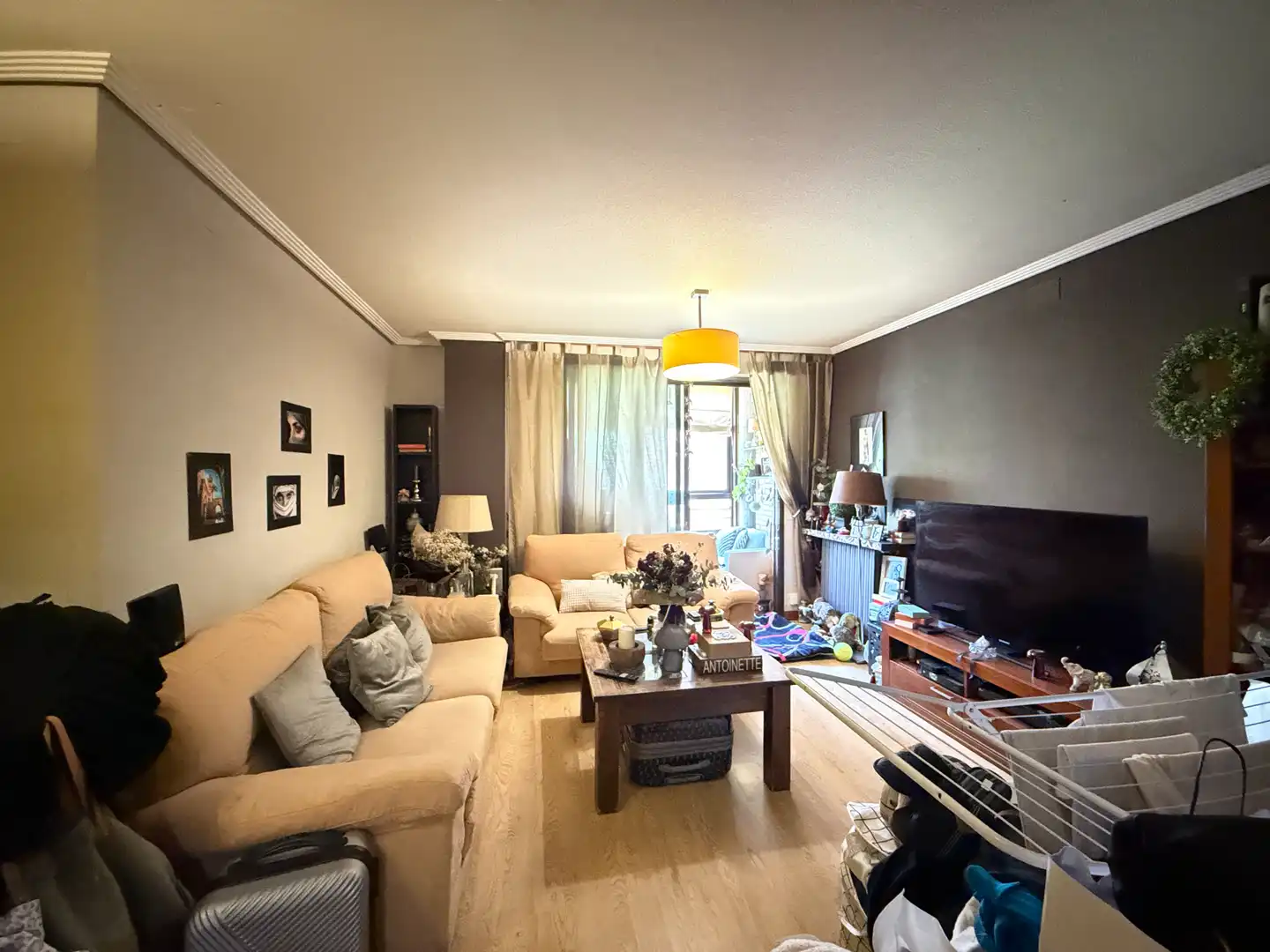 Sala d'estar de Pis en venda en Tres Cantos amb Calefacció, Terrassa i Moblat
