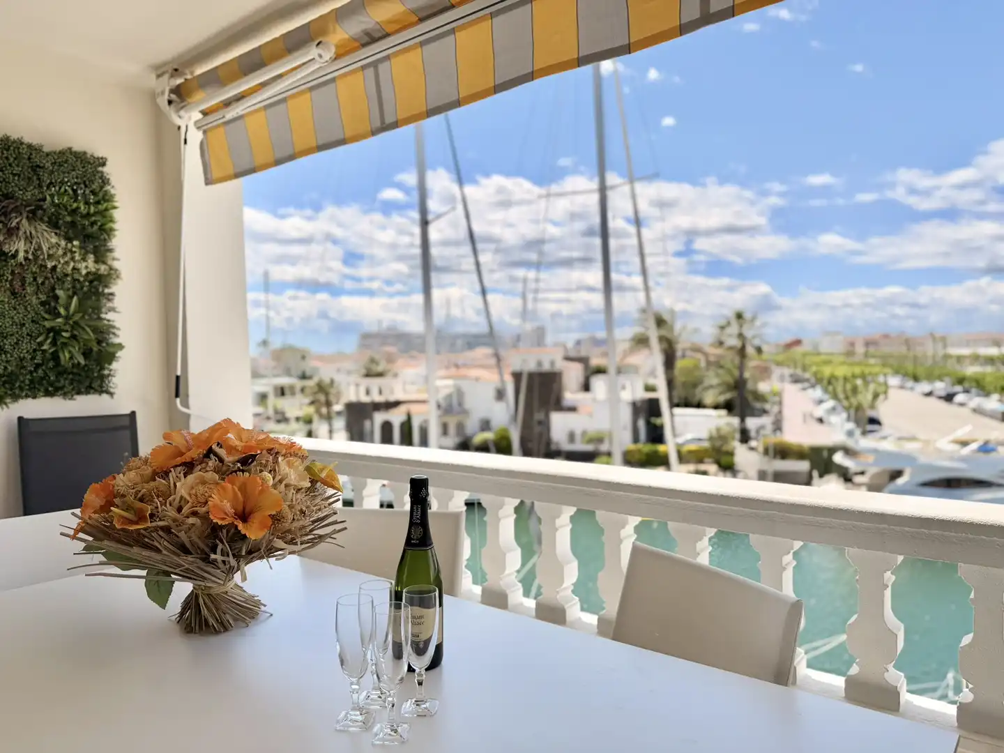 Terraza de Dúplex en venta en Empuriabrava con Calefacción, Terraza y Horno