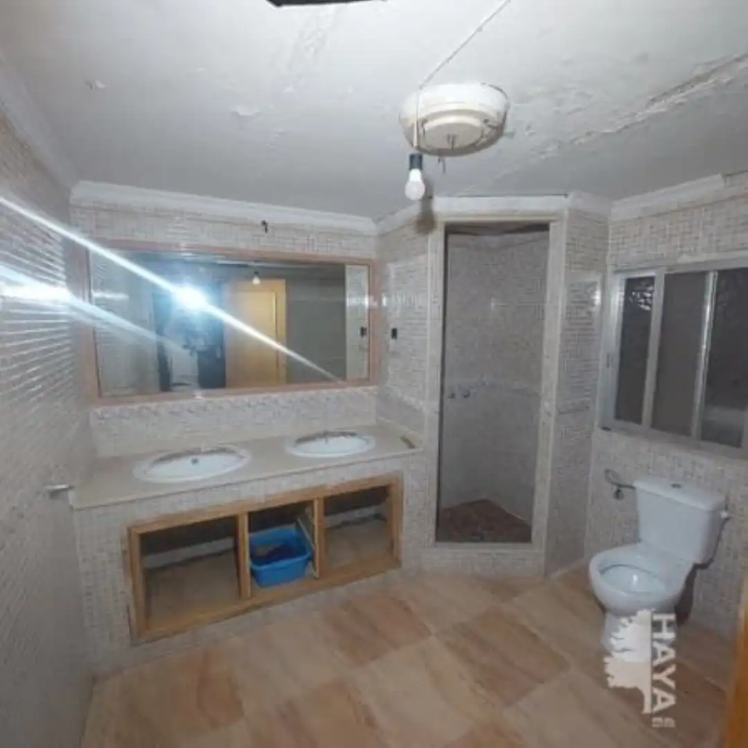 Baño de Casa adosada en venta en Porzuna