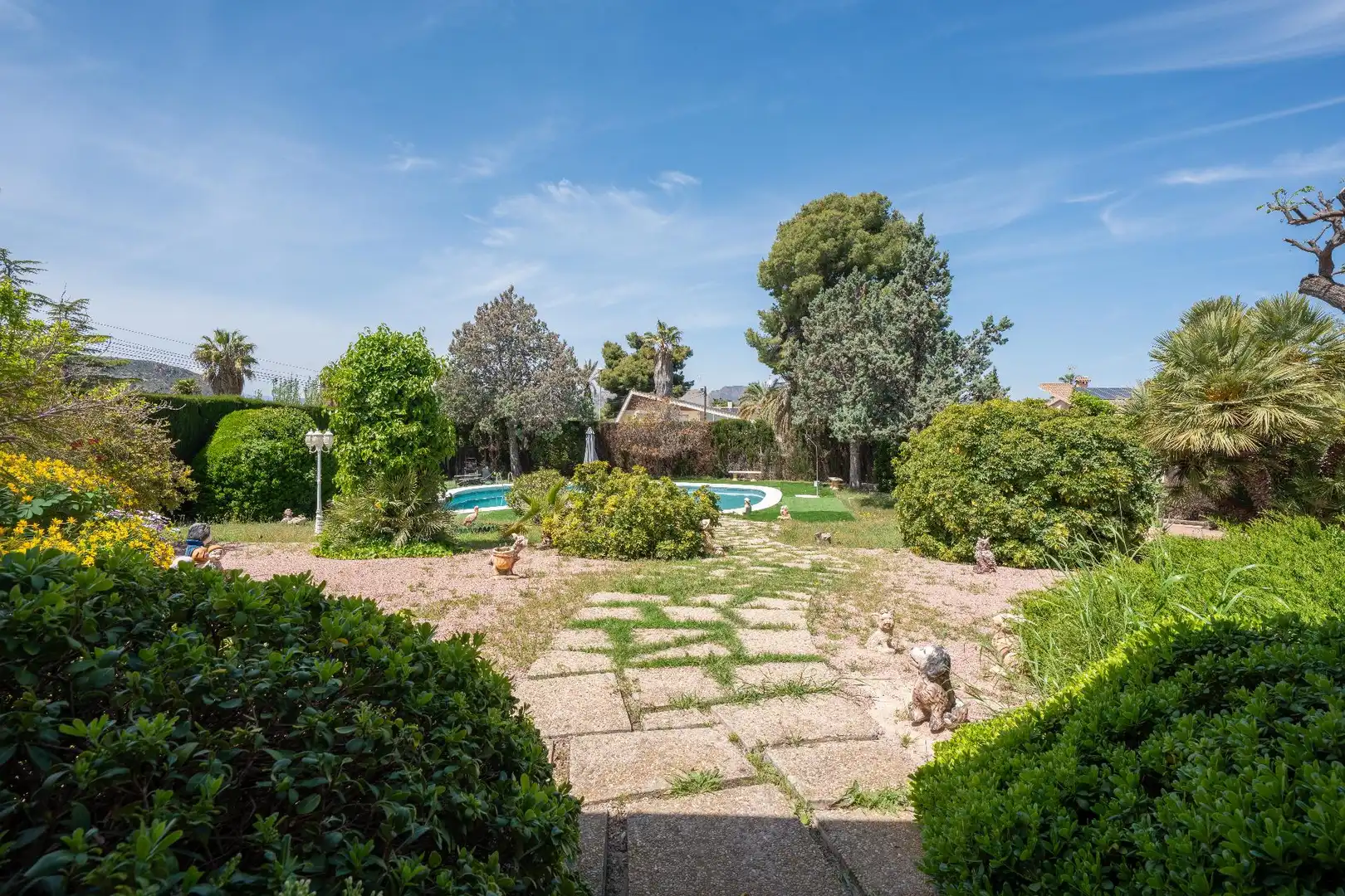 Jardí de Casa o xalet en venda en Petrer amb Aire condicionat, Piscina i Alarma