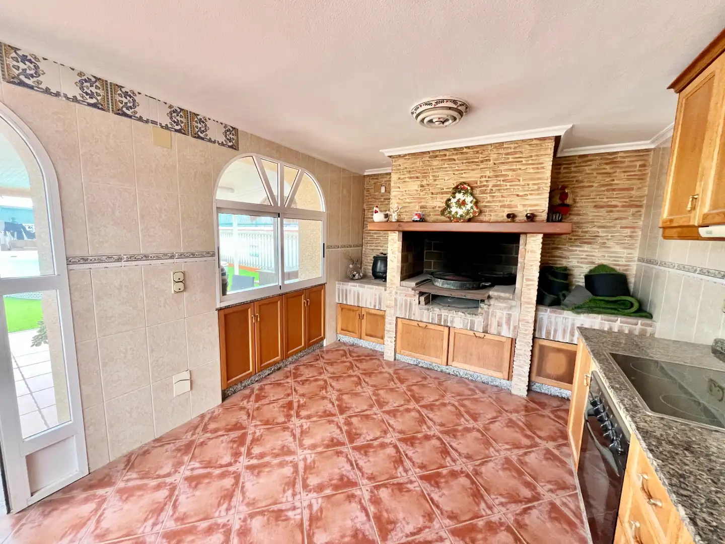 Cocina de Casa o chalet en venta en Torrevieja con Aire acondicionado, Calefacción y Jardín privado