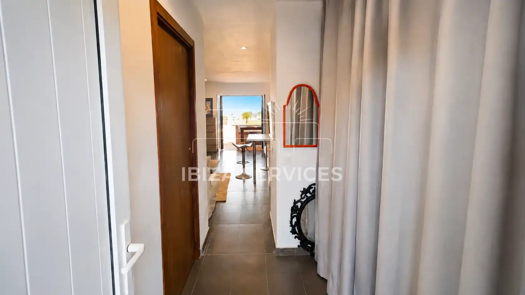 Wohnung zum Verkauf in Sant Josep de sa Talaia mit Klimaanlage und Schwimmbad