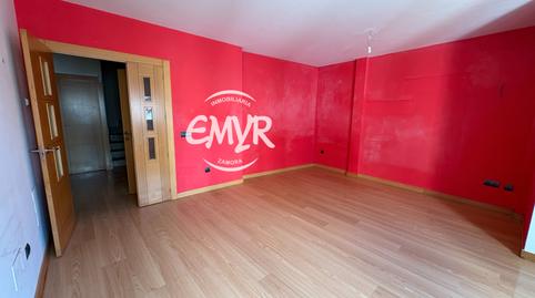 Photo 3 of Single-family semi-detached for sale in Calle Iglesia, La Hiniesta , Zamora