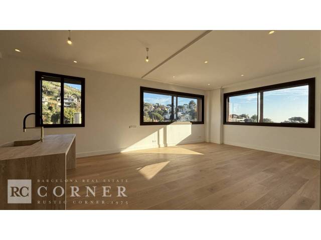 Piso en Venta en Avenida Vallvidrera en Sarrià