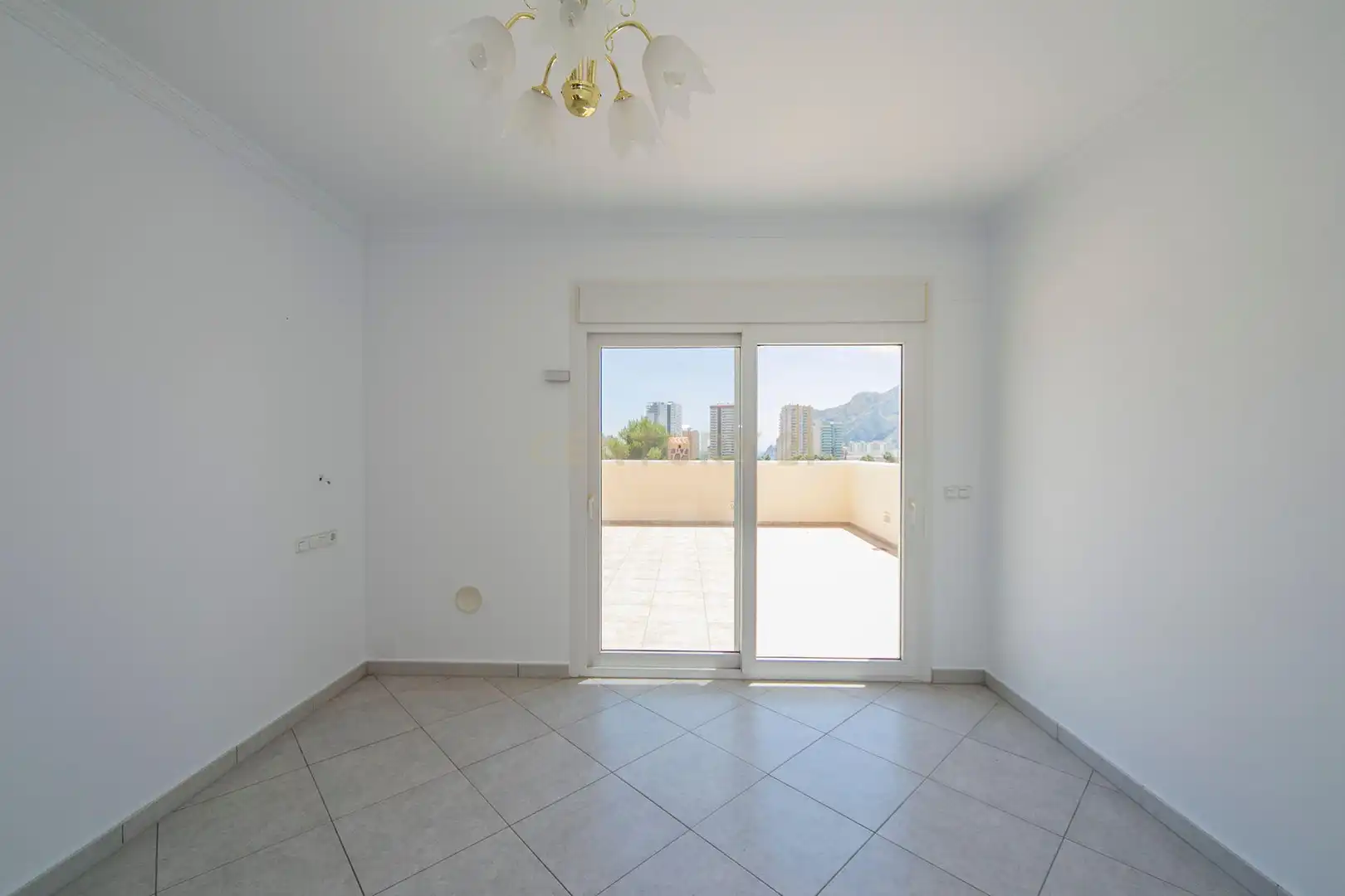 Habitación de Apartamento en venta en Calpe / Calp con Jardín privado, Trastero y Horno