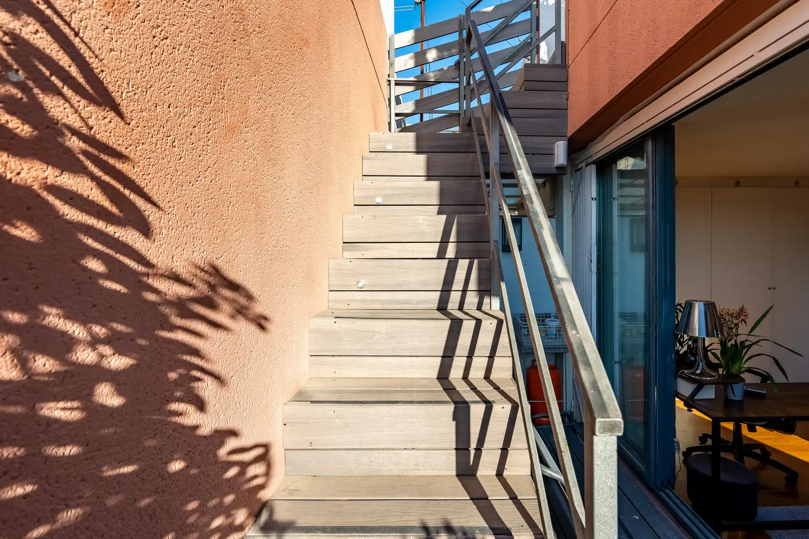 Außenansicht von Dachboden zum Verkauf in Barcelona mit Klimaanlage, Heizung und Parkett