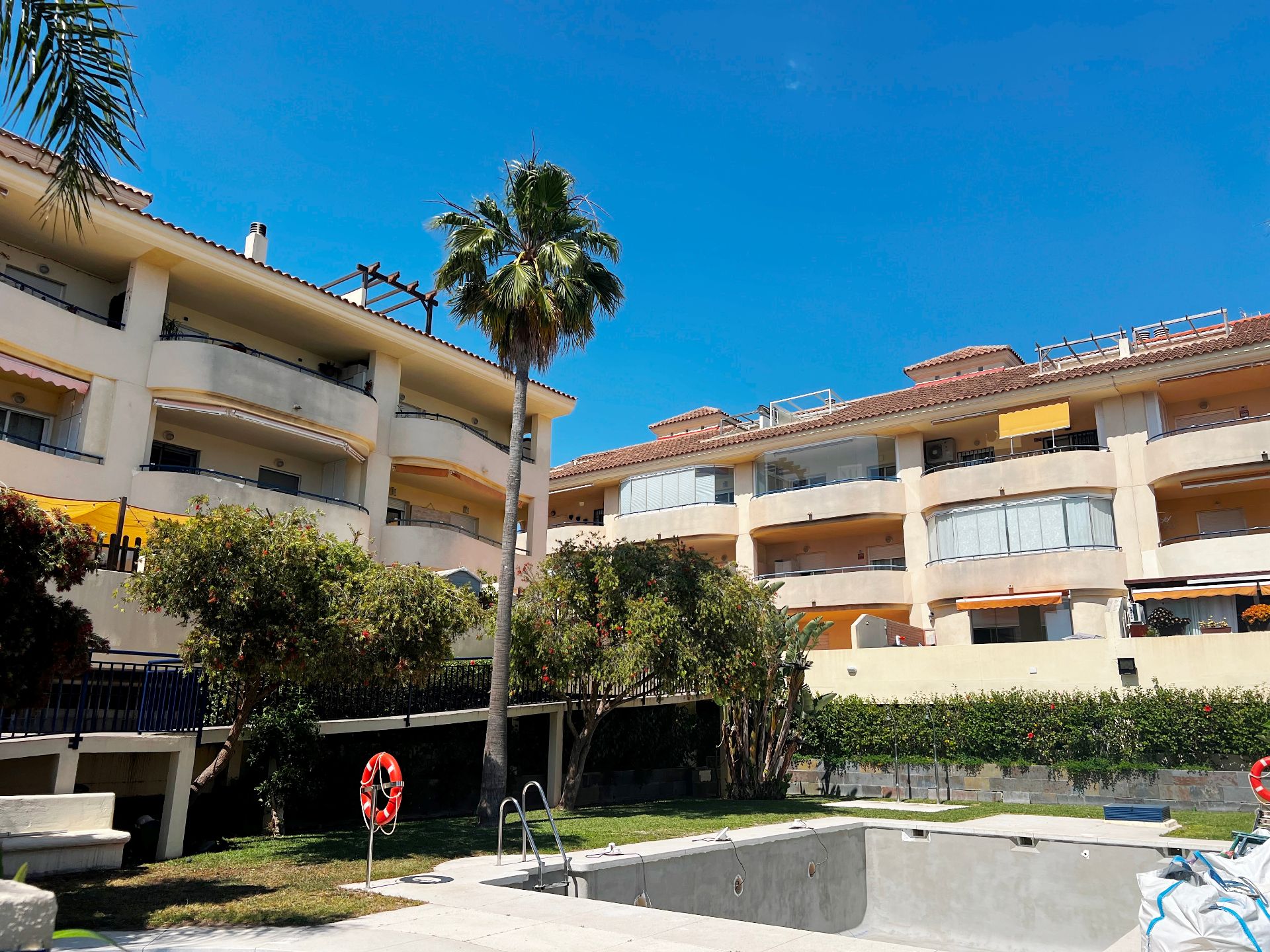 Exterior view of Flat for sale in Benalmádena  with Terrace and Community pool