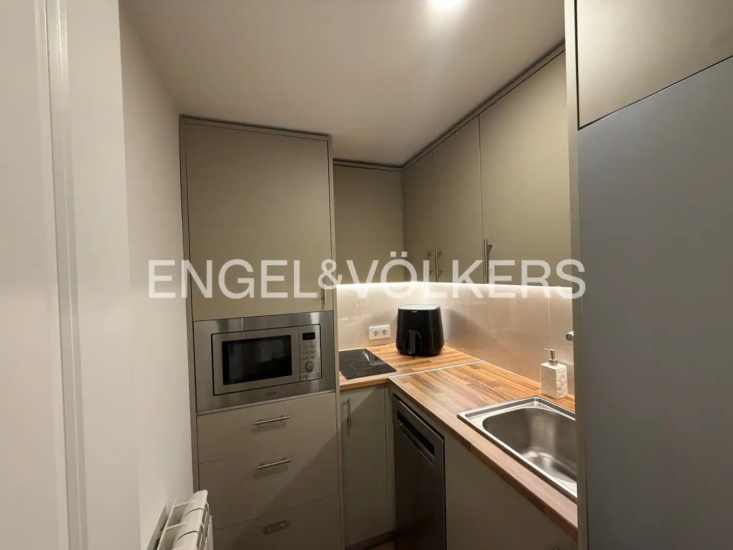 Kitchen of Apartments for rent in Majadahonda  with Heating