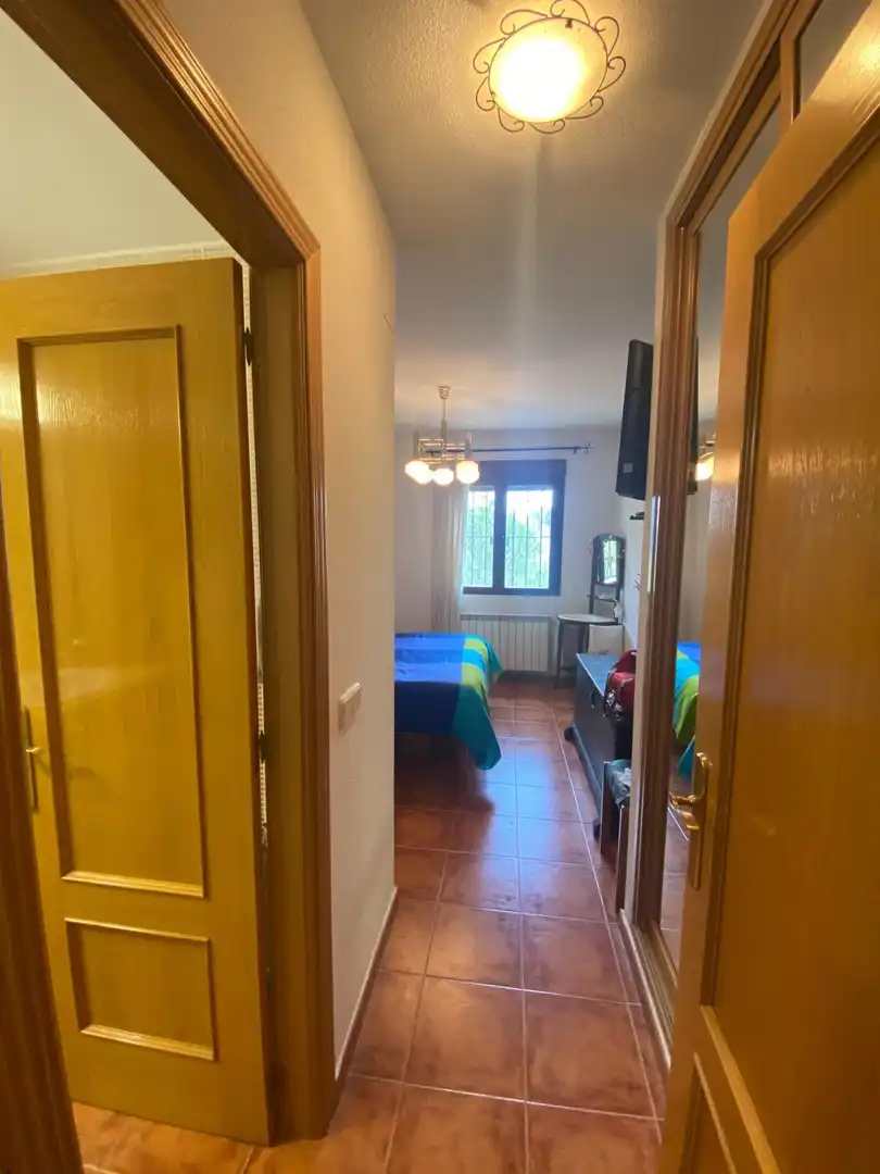 Habitación de Casa o chalet en venta en Auñón con Jardín privado, Terraza y Piscina