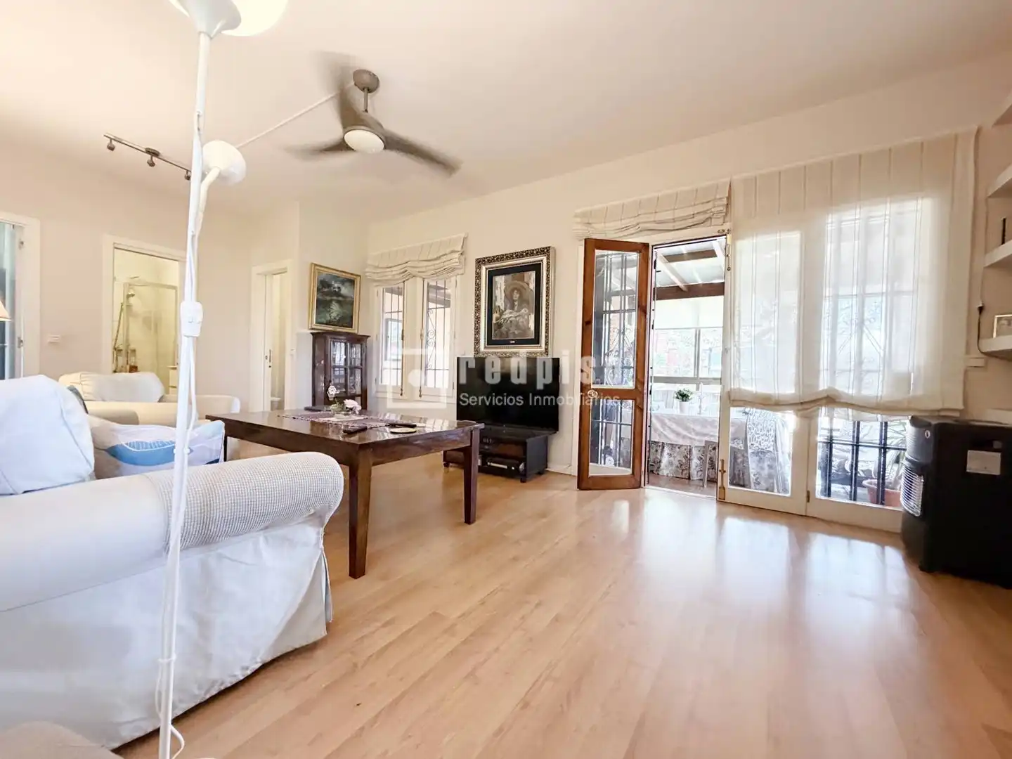 Sala de estar de Casa o chalet en venta en Málaga con Aire acondicionado, Jardín privado y Terraza
