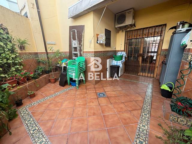 Casa adosada en Venta en Calle Guadalajara en Bellavista