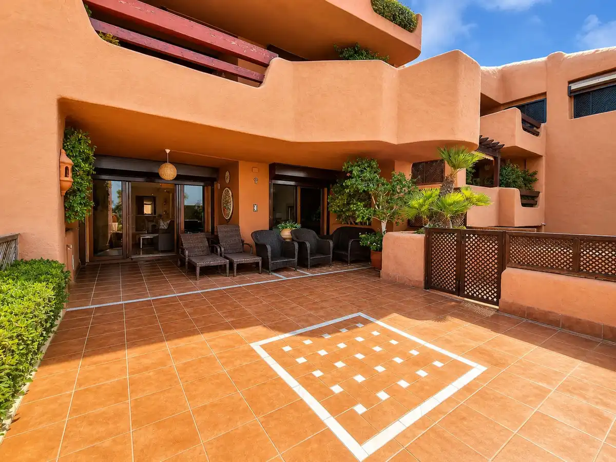 Apartamento en venta en Estepona Pueblo, imagen 2