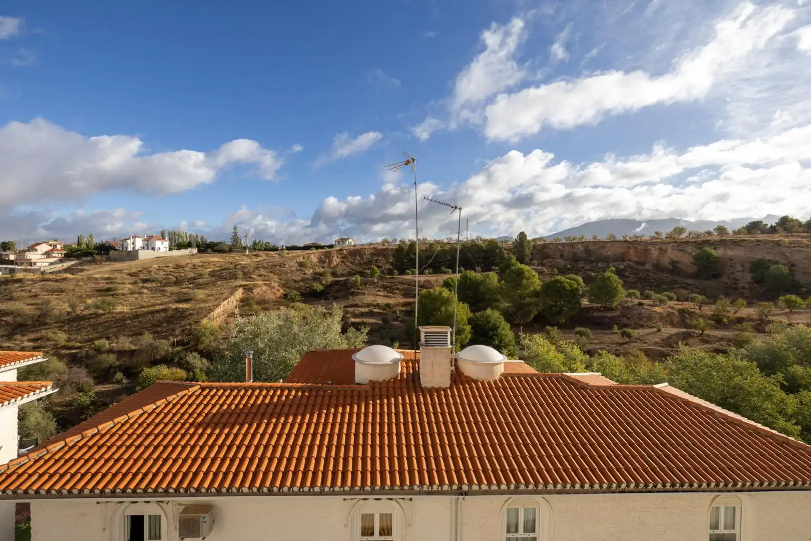 Exterior view of Houses for sale in Gójar  with Air Conditioner, Heating and Private garden