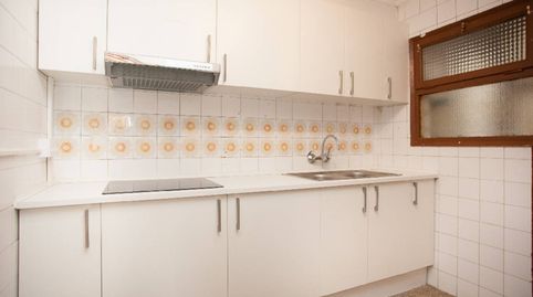 Foto 5 de Piso en venta en Calle Angel Guimera, Centre, Salt