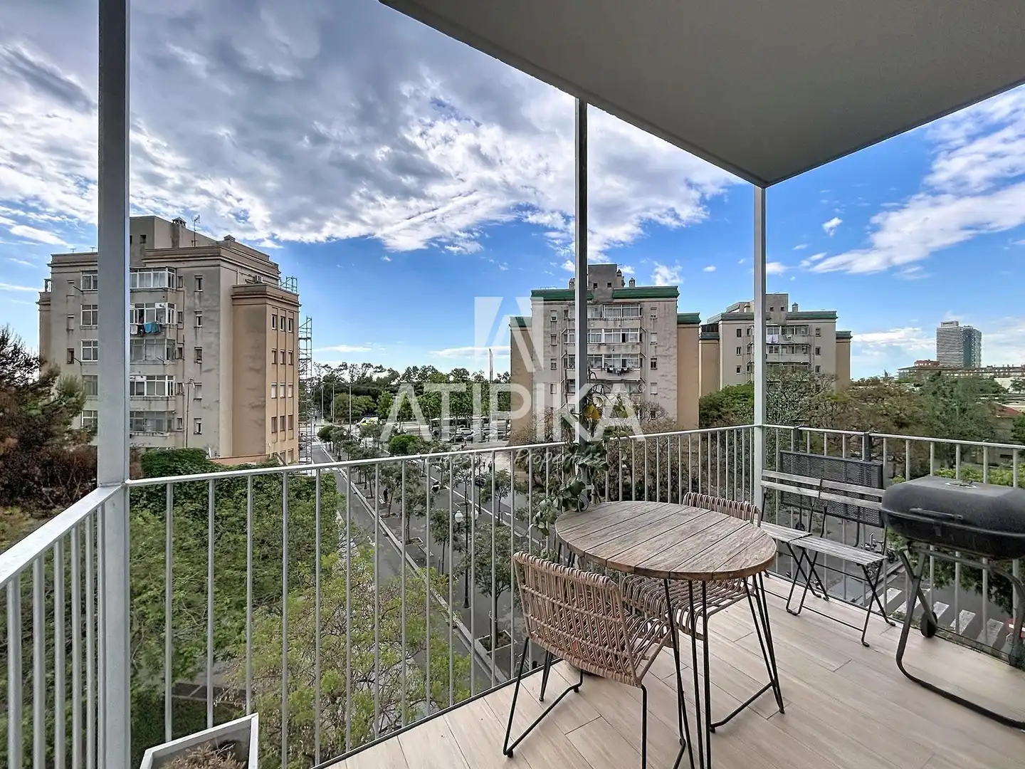 Balcony of Flat for rent in Barcelona  with Air Conditioner, Parquet flooring and Terrace