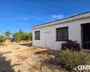 Vista exterior de Residencial en venda en La Zubia