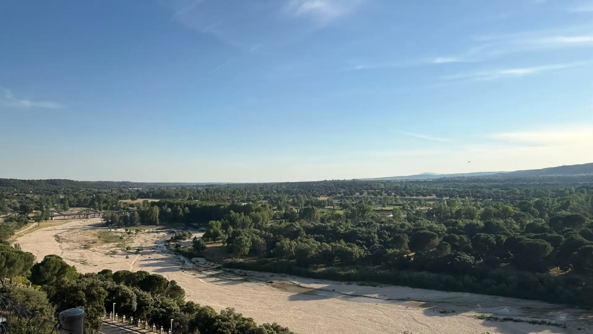 Piso en venta en Aldea del Fresno con Aire acondicionado, Terraza y Amueblado
