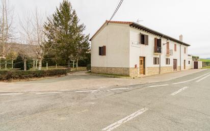 Exterior view of Single-family semi-detached for sale in Noáin (Valle de Elorz) / Noain (Elortzibar)  with Balcony