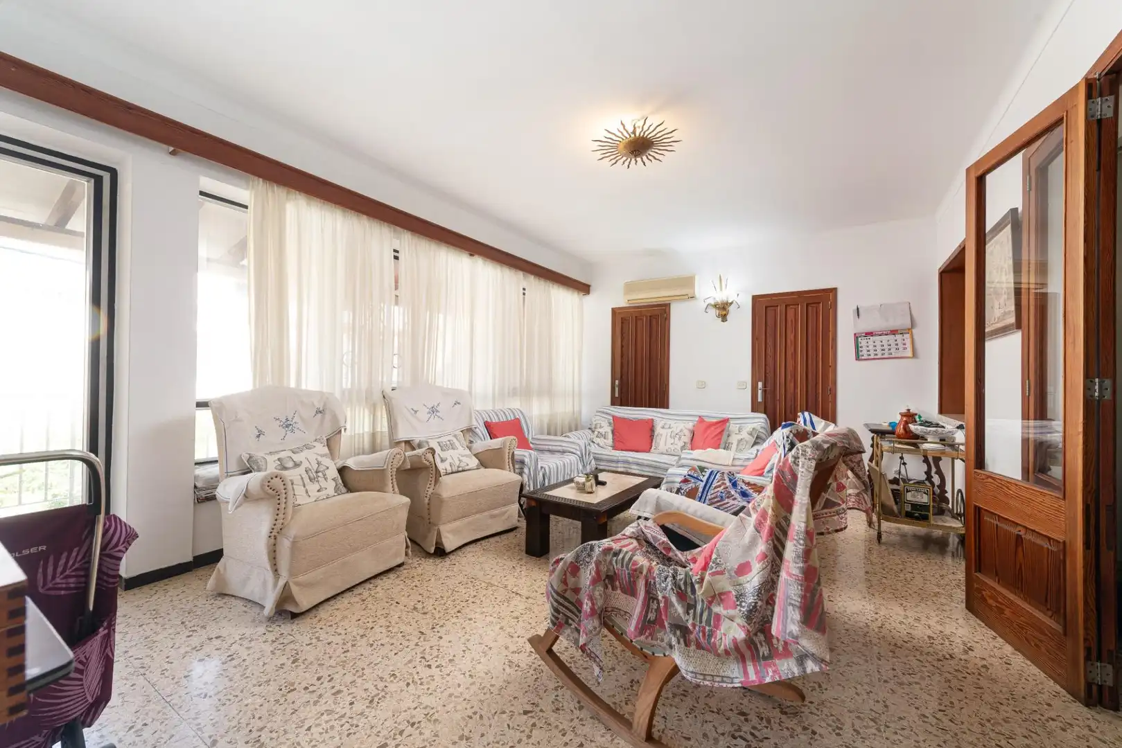 Sala de estar de Casa o chalet en venta en Alcúdia con Aire acondicionado, Calefacción y Jardín privado