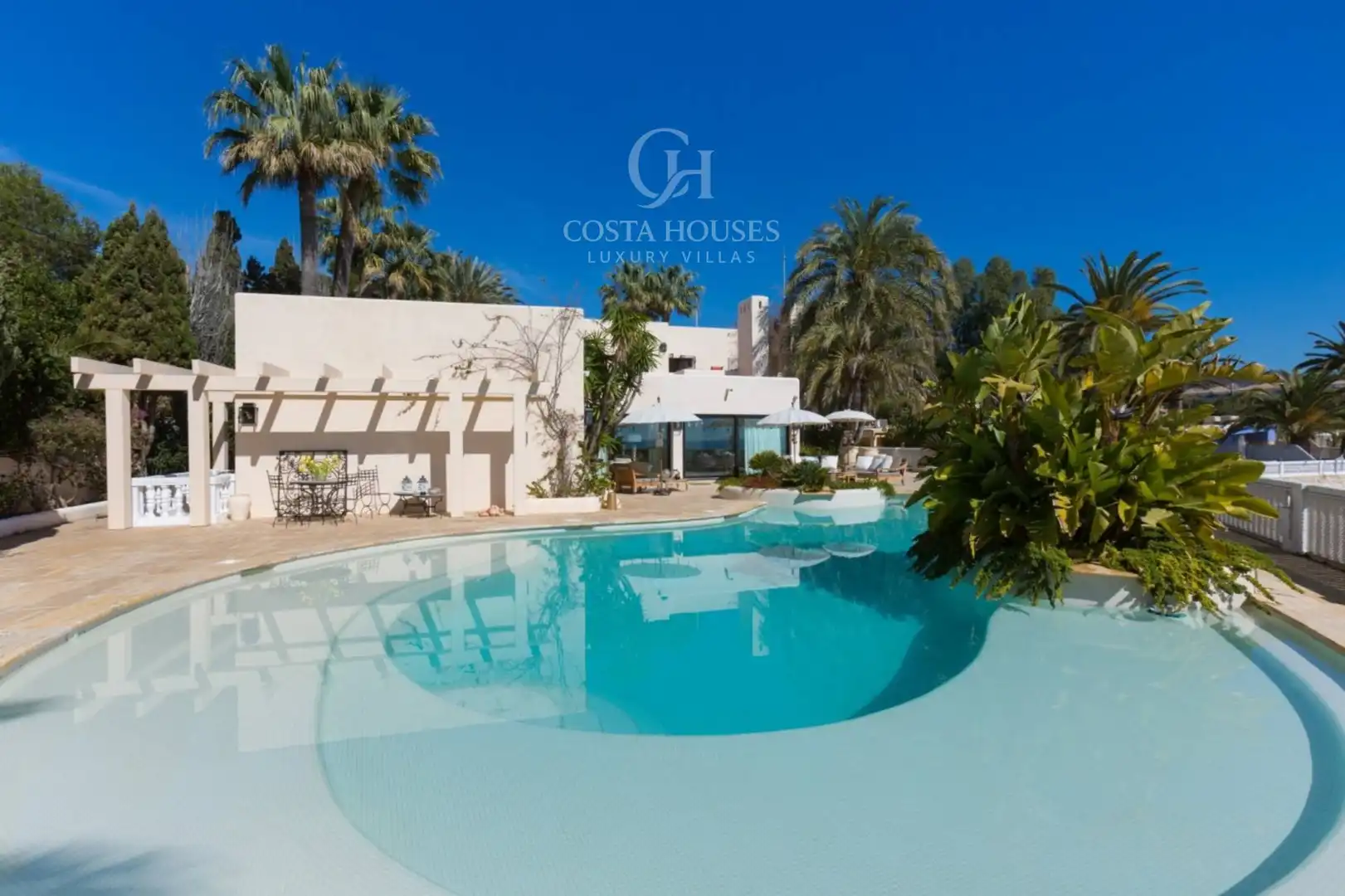 Detached house with pool for sale in Casco Urbano, imagen 37