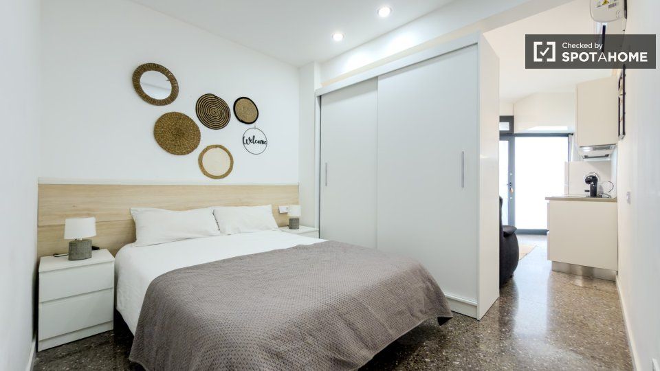 Bedroom of Flat to rent in  Barcelona Capital  with Air Conditioner, Heating and Furnished