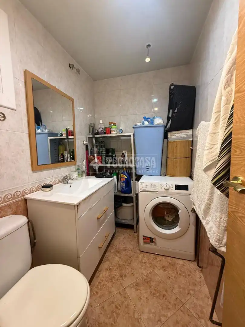 Cuina de Casa o xalet en venda en Barcelona amb Terrassa